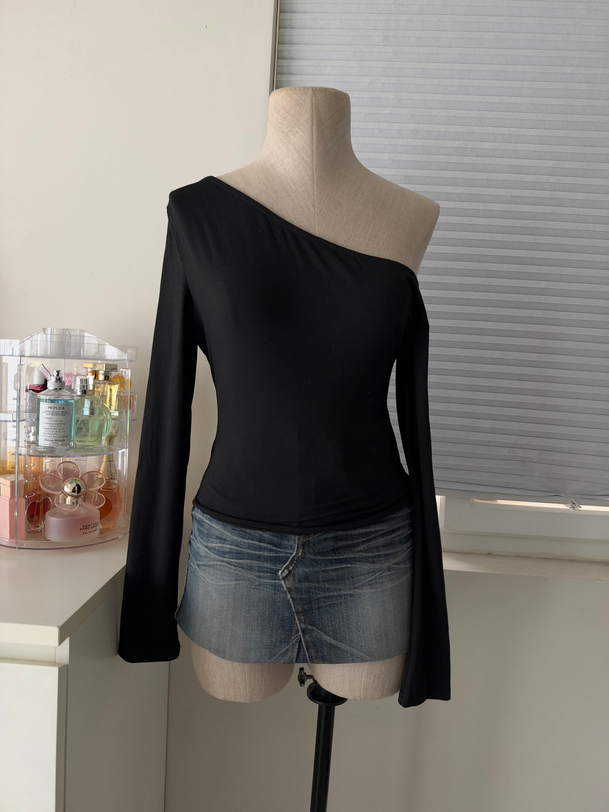Black one shoulder top
