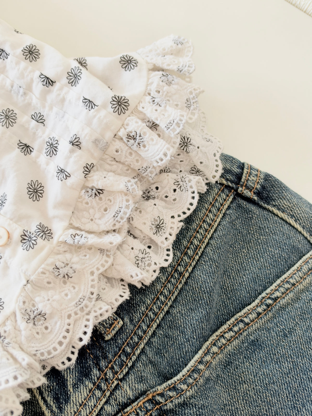 Black floraltop
