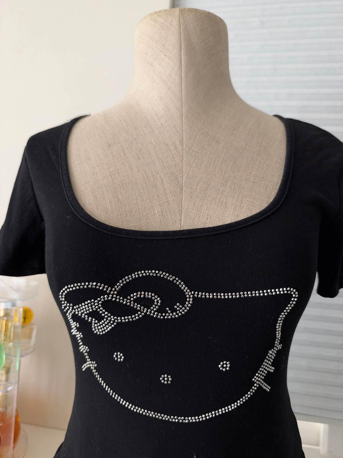 Hello kitty tee