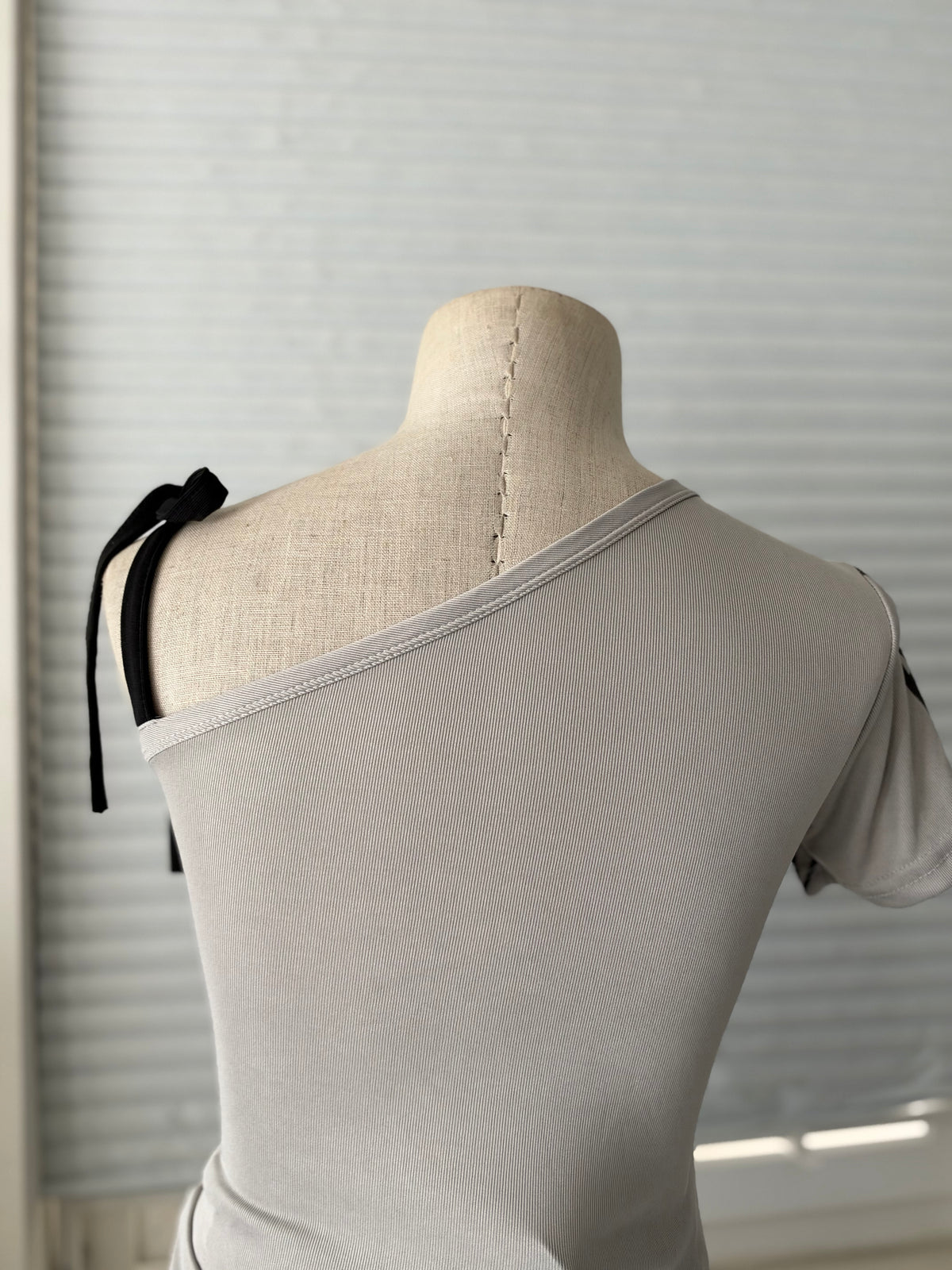 Butterfly one shoulder top