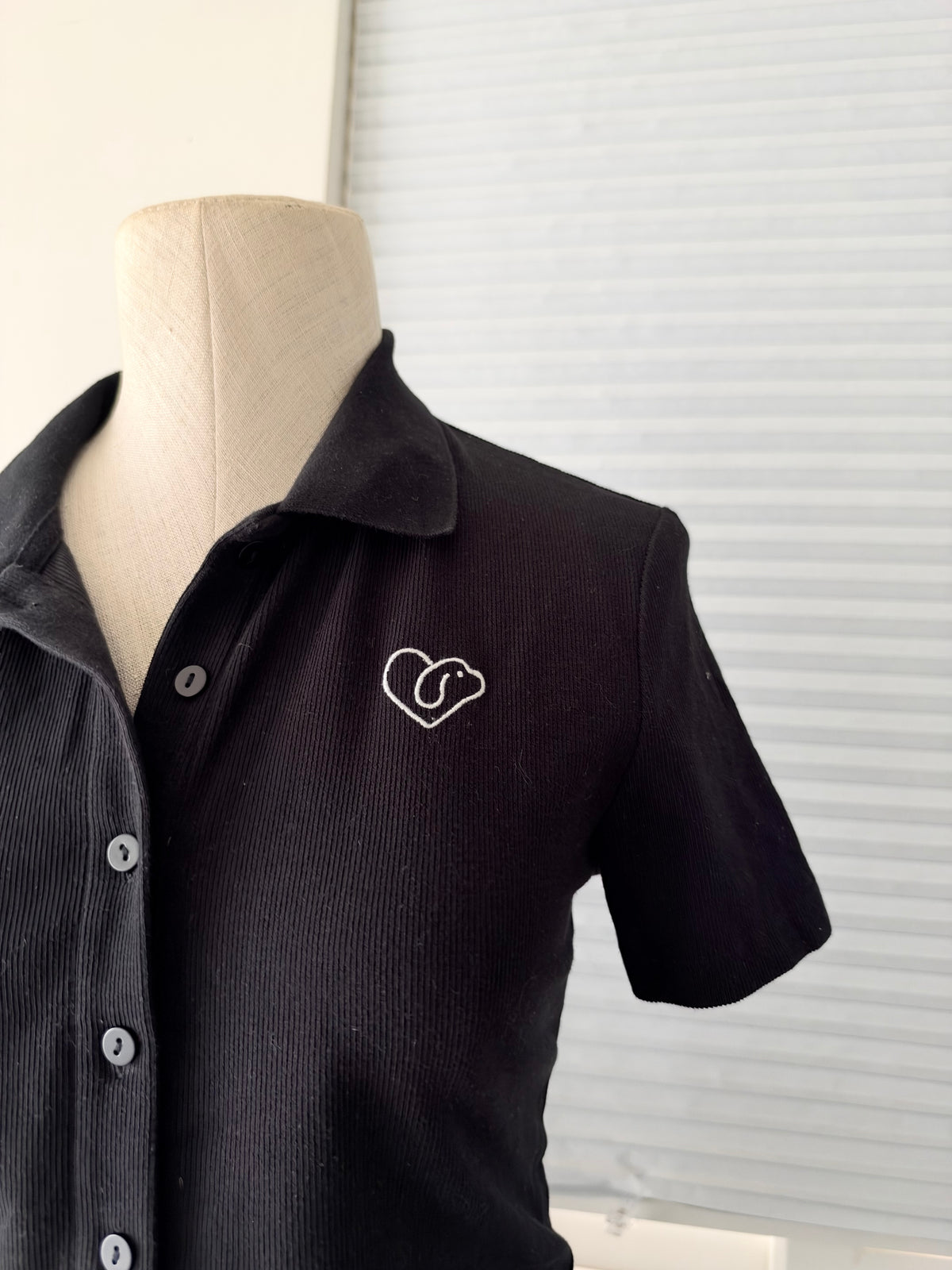 Buttoned tee