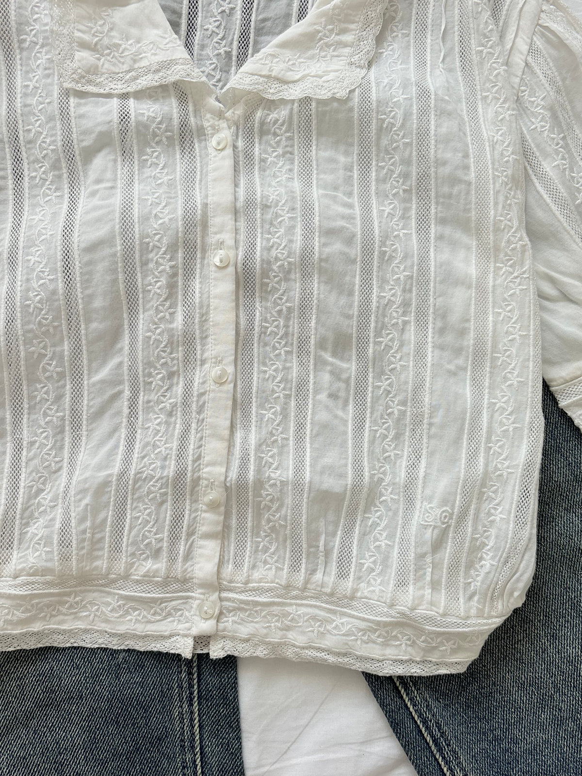 White cotton top