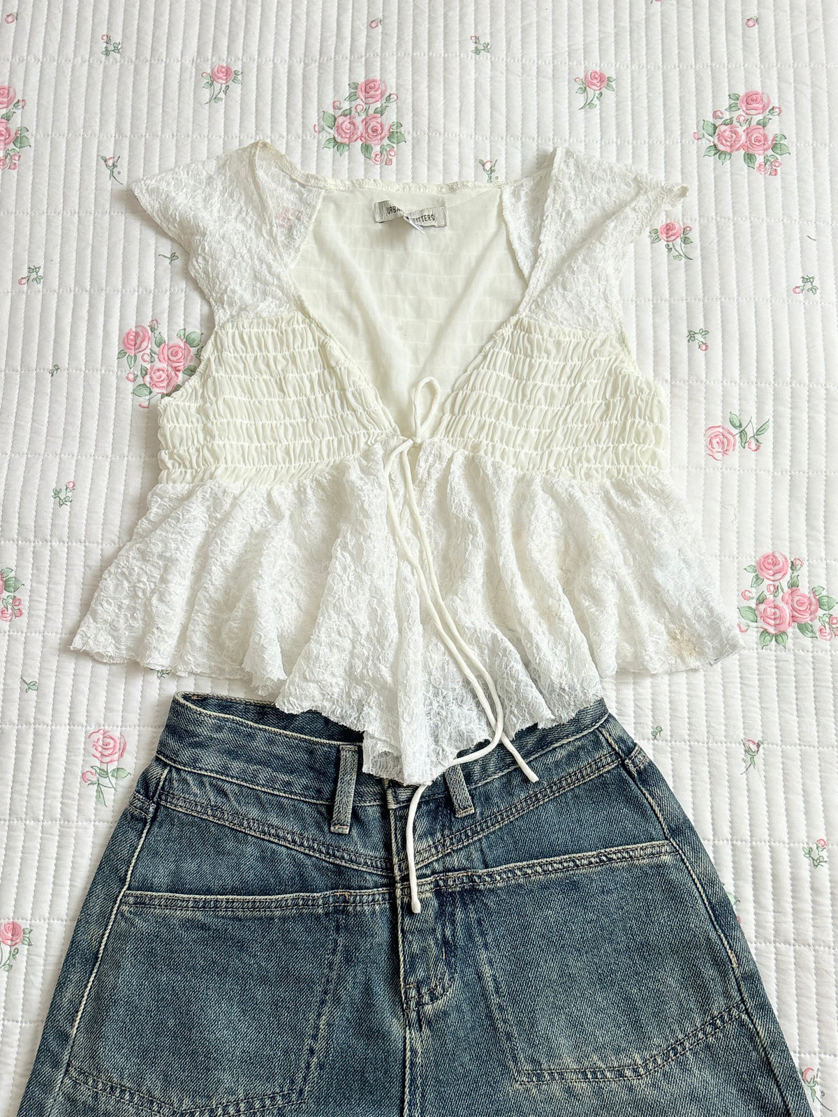 White tie top