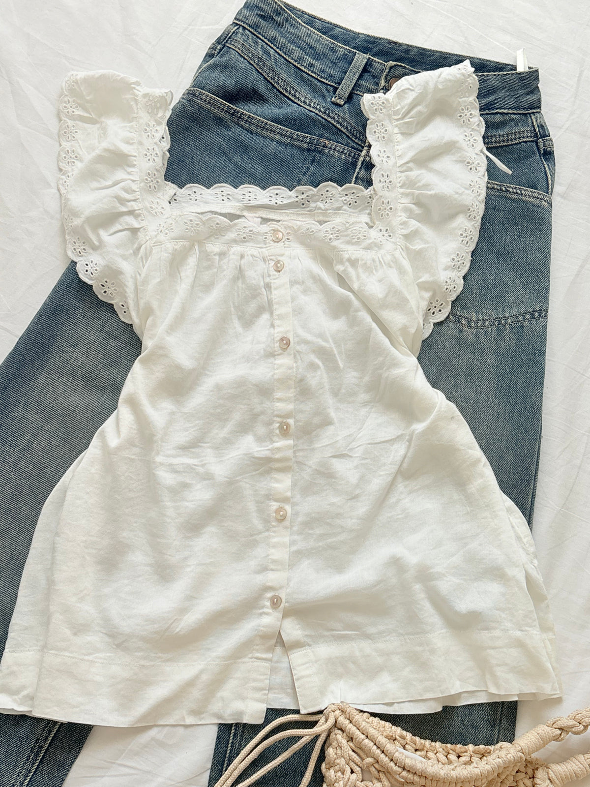 White cottage top