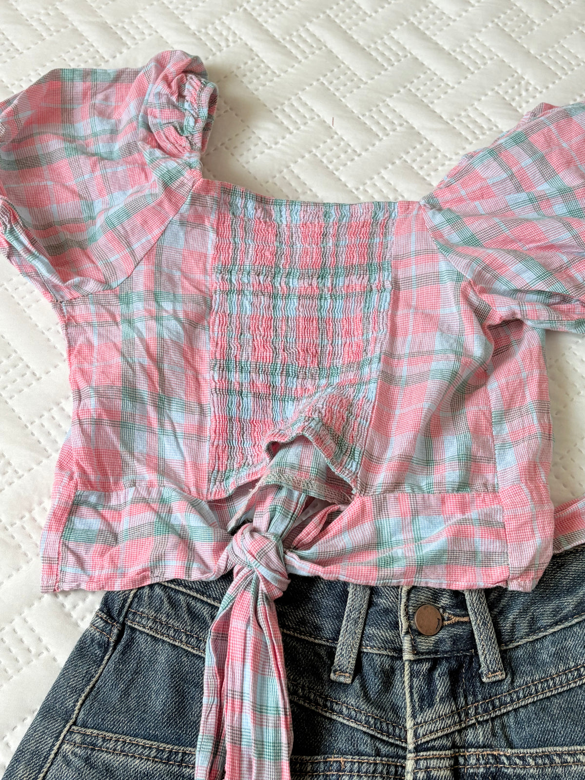 Blue pink checks