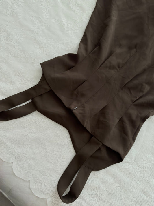 Brown cinched dress