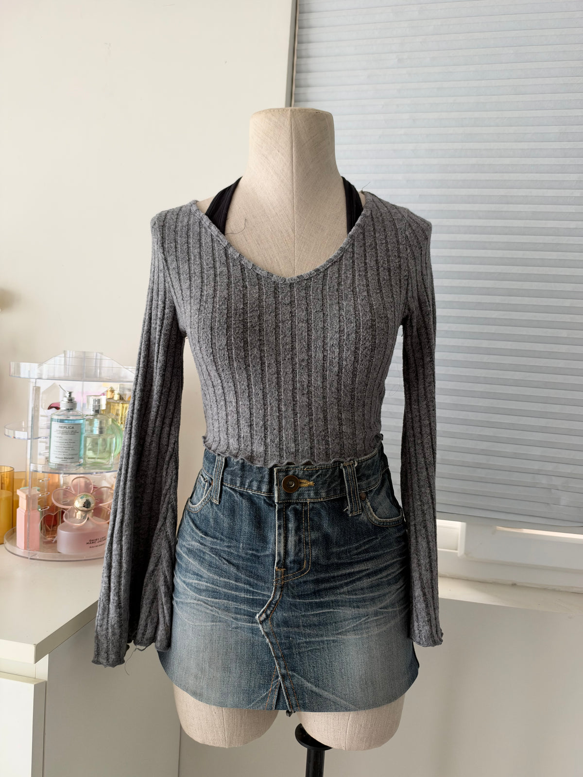 Grey ribbed top
