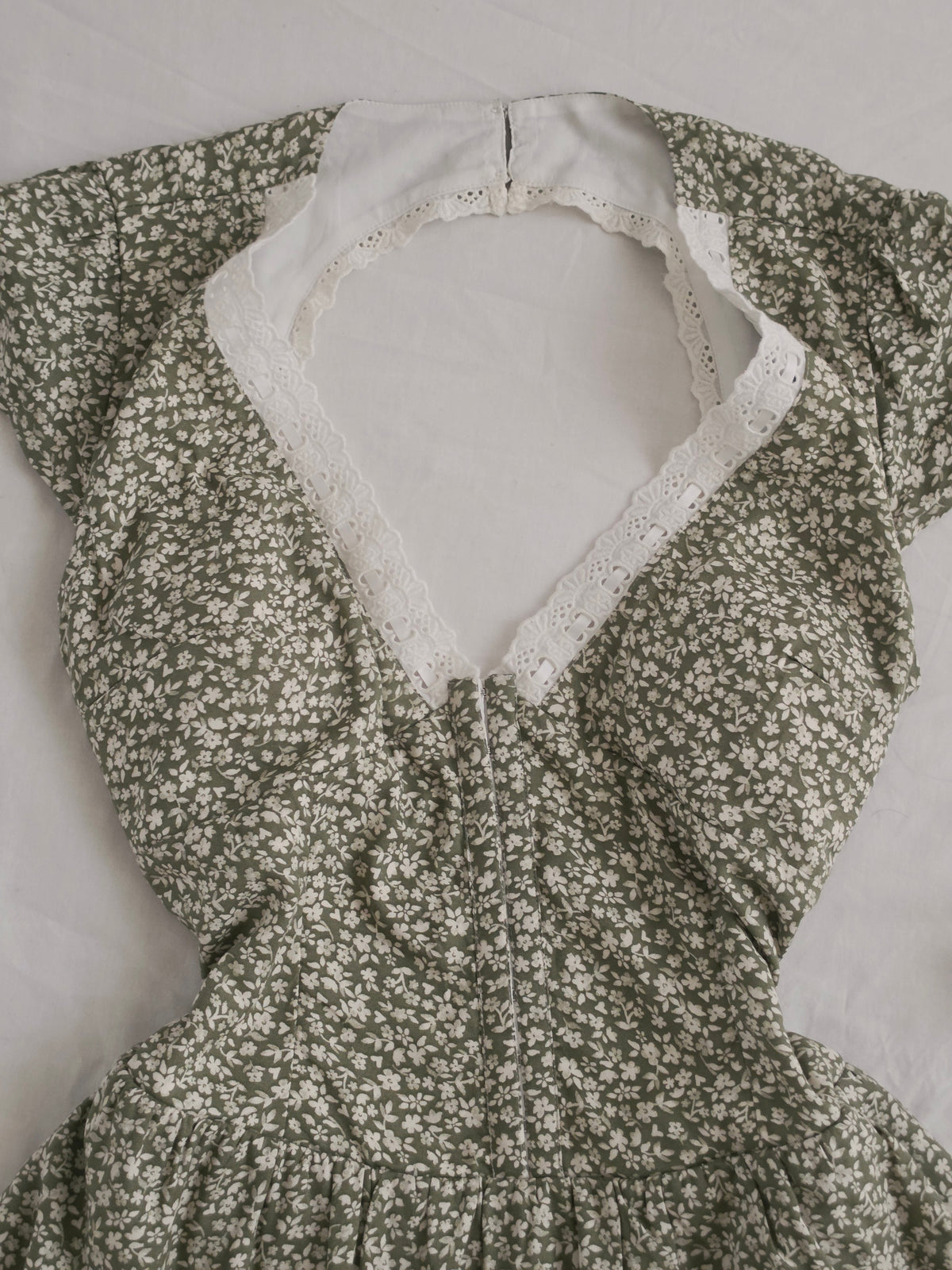 Hollister green floral