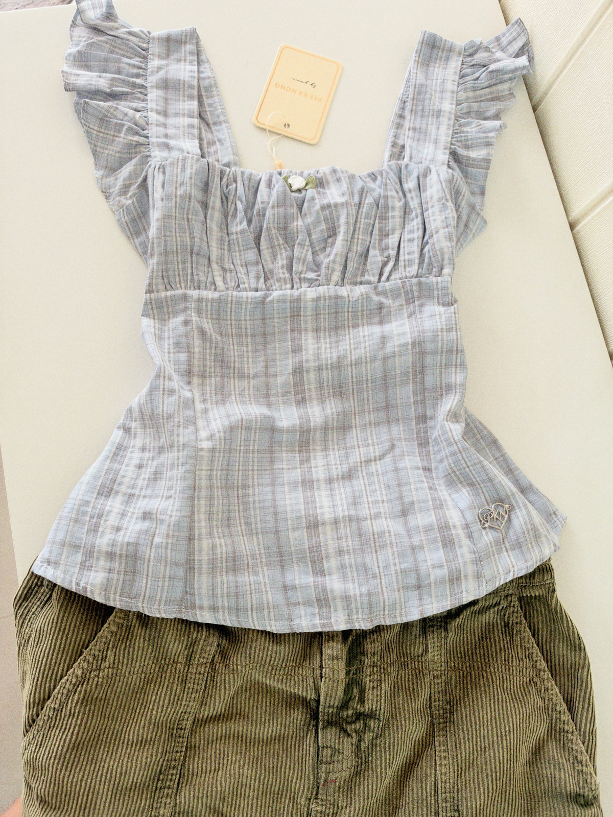 Mindy top