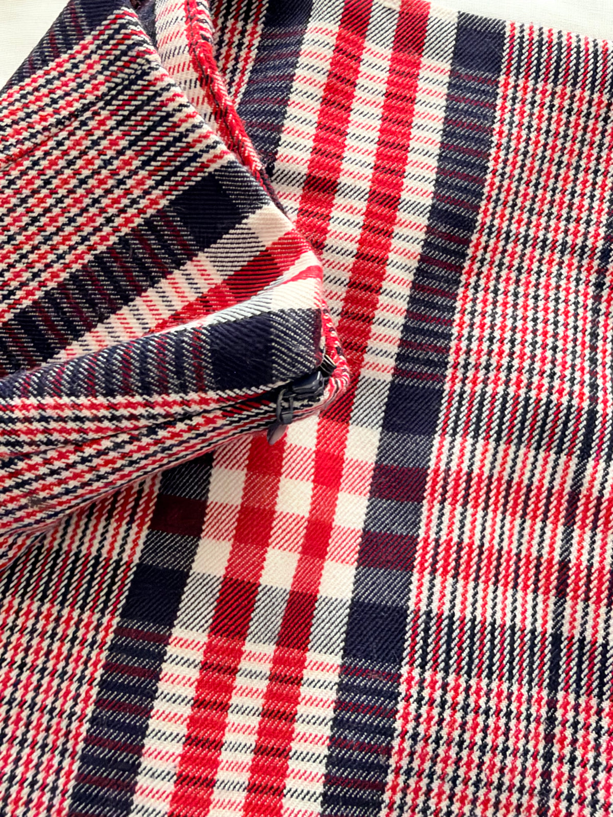 Red navy plaid skirt
