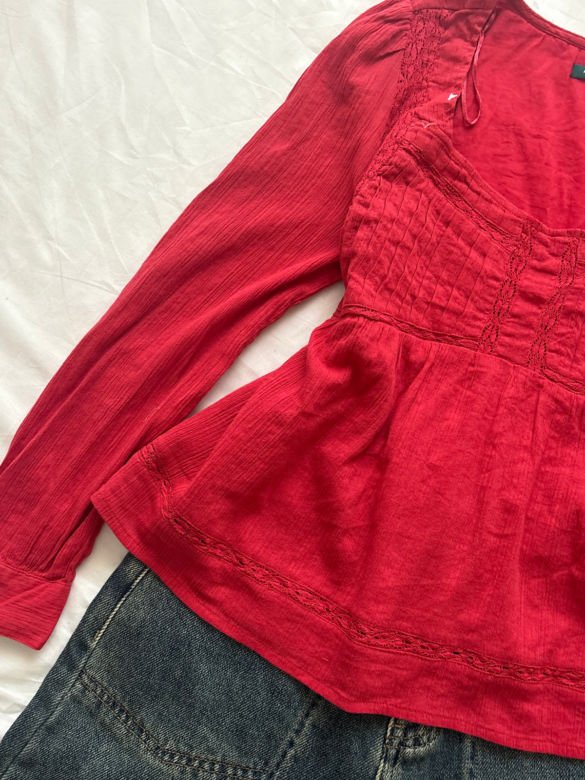 Red full sleeves