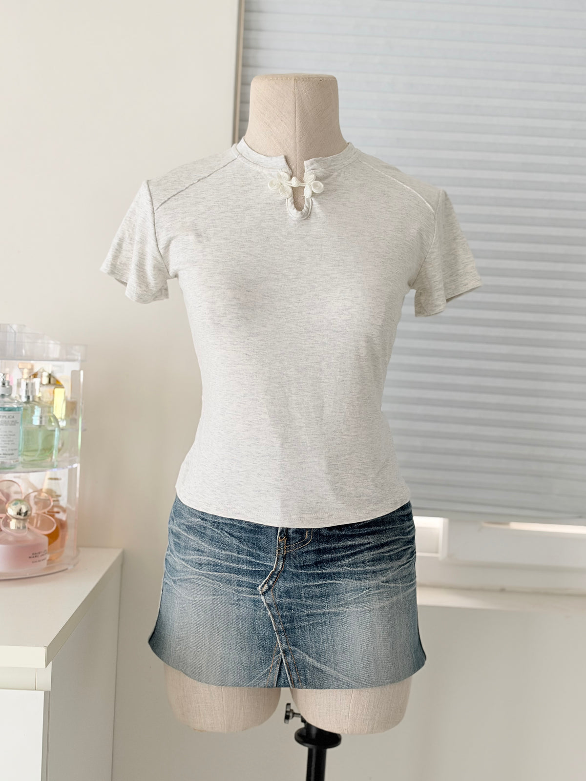 Grey chinese collar top