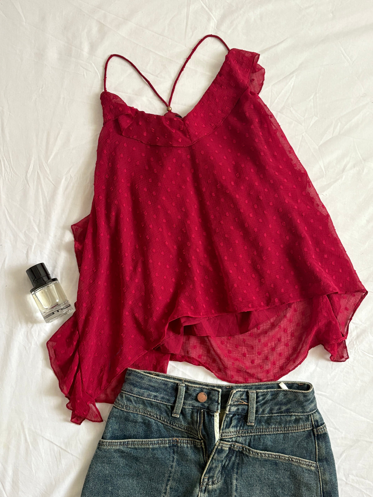 Maroon ruffle a line