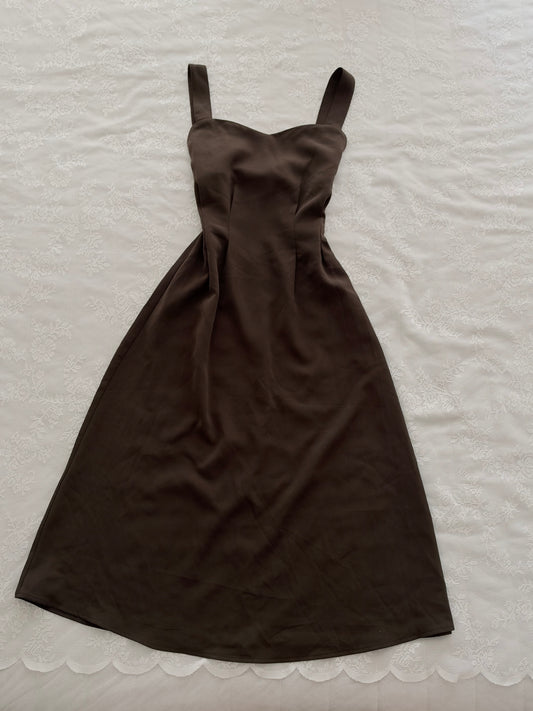 Brown cinched dress