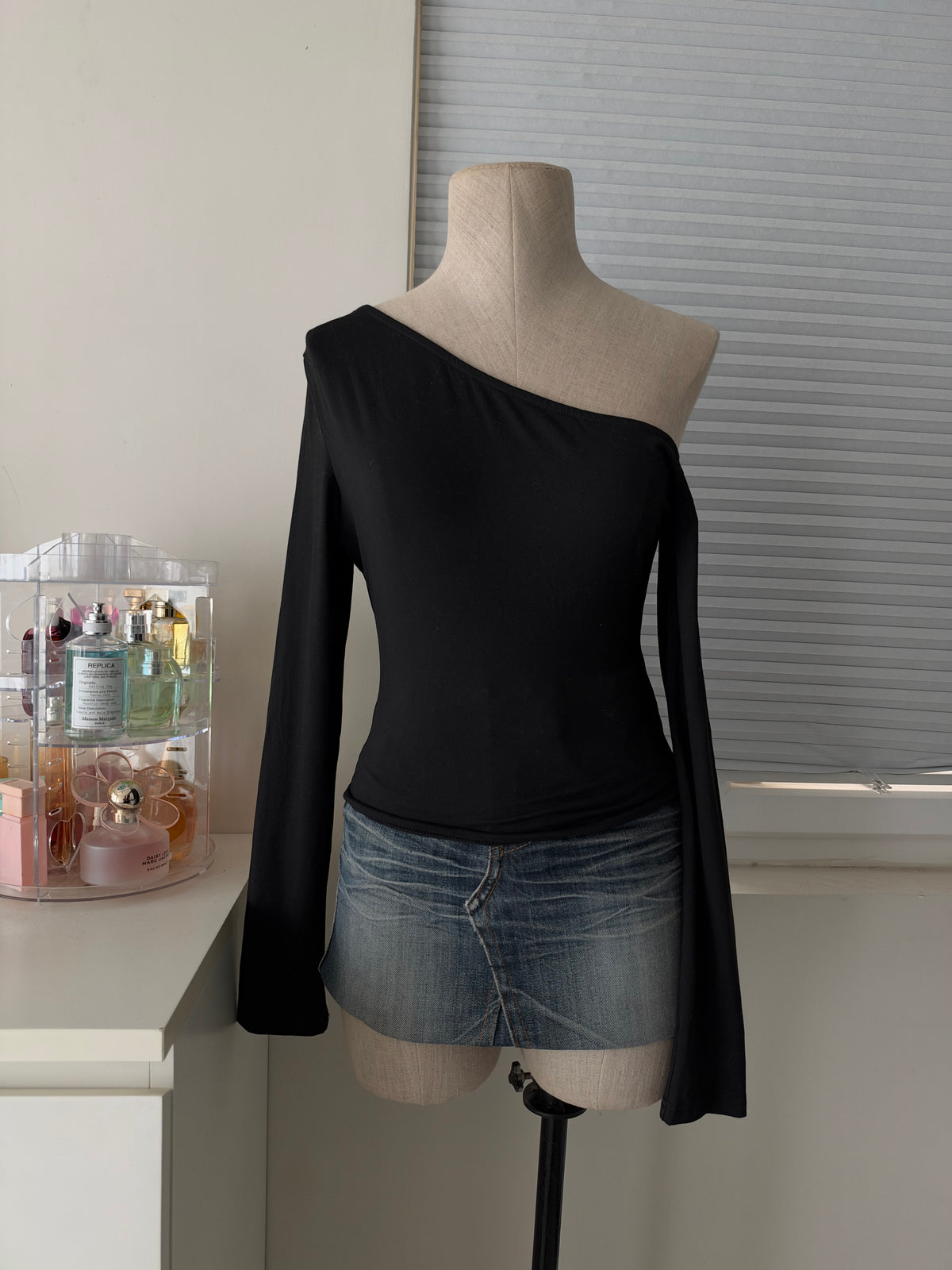 Black one shoulder top