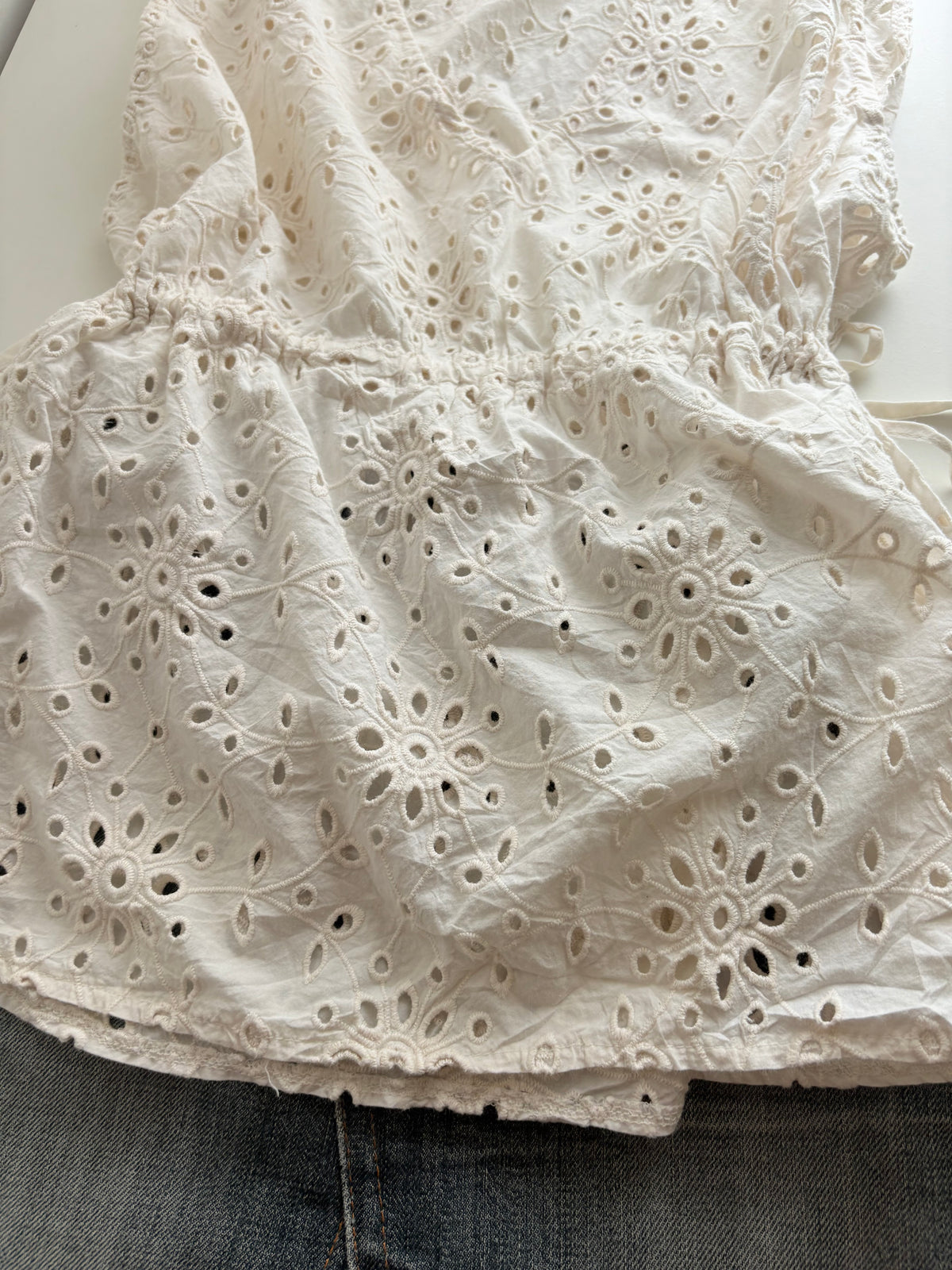 Cream eyelet