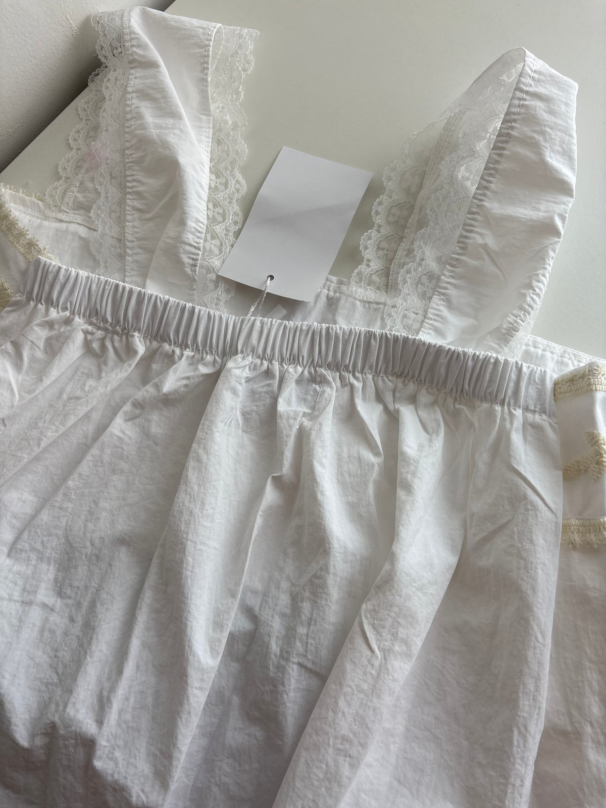 Daphne embroidered top