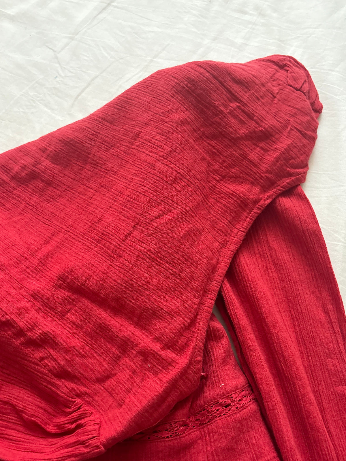 Red full sleeves