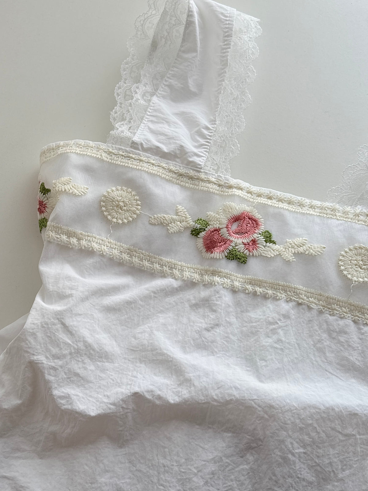 Daphne embroidered top