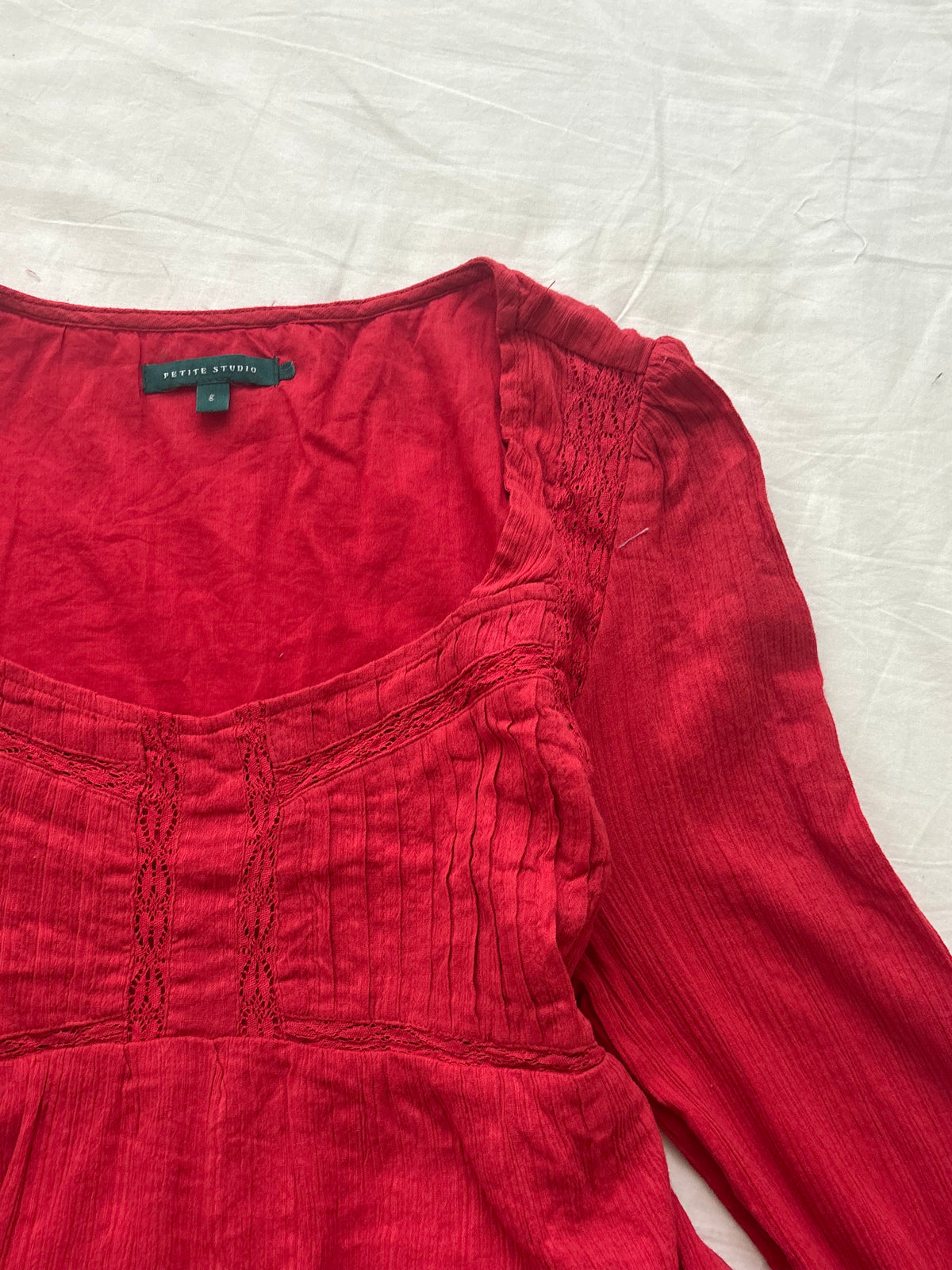 Red full sleeves
