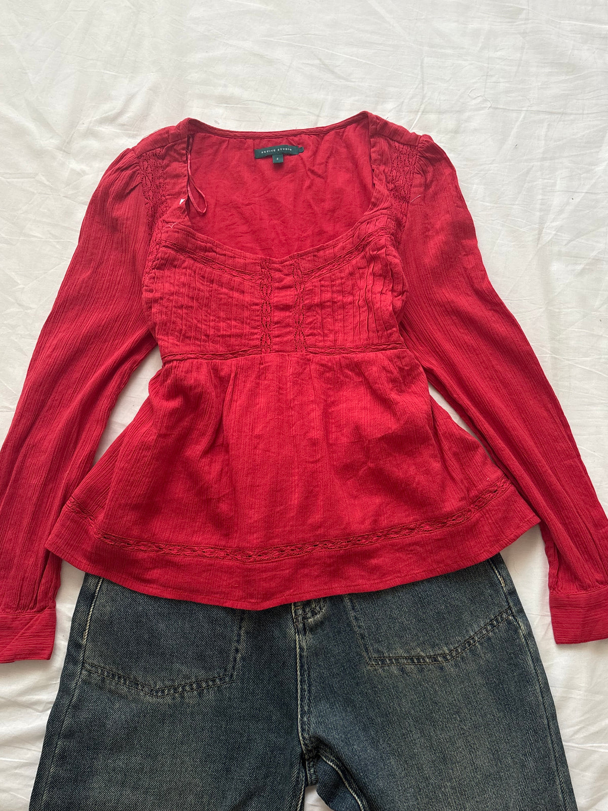 Red full sleeves