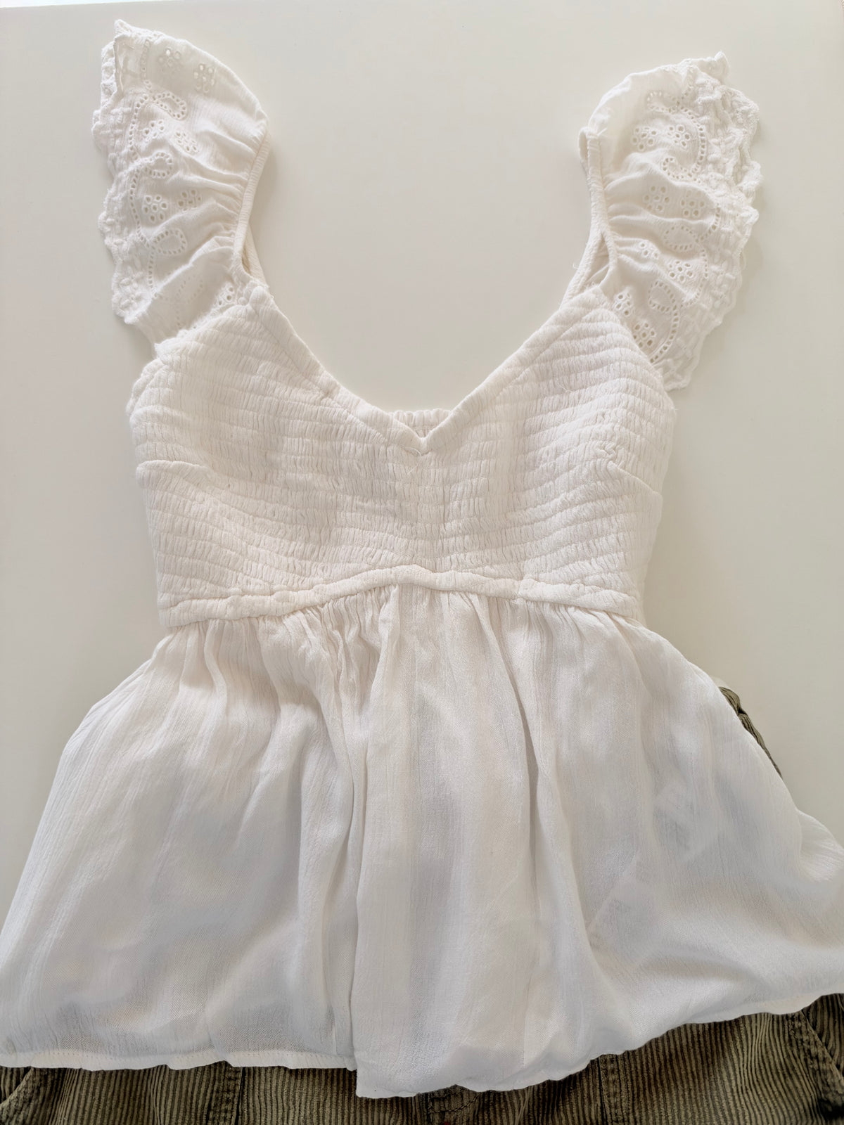 Hollister ruched top
