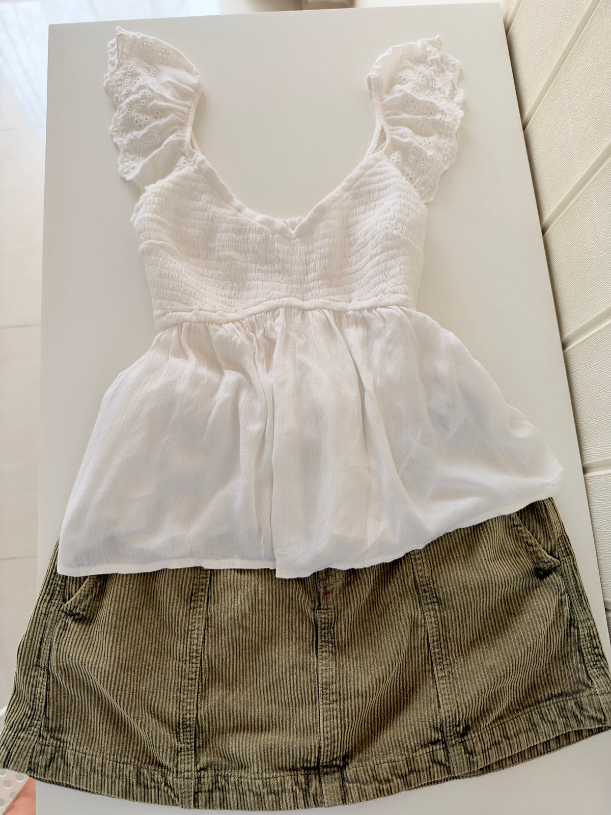Hollister ruched top