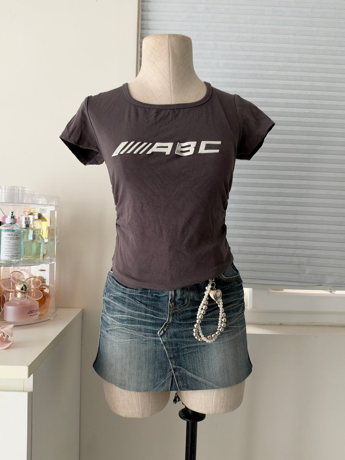 Abc metallic tee