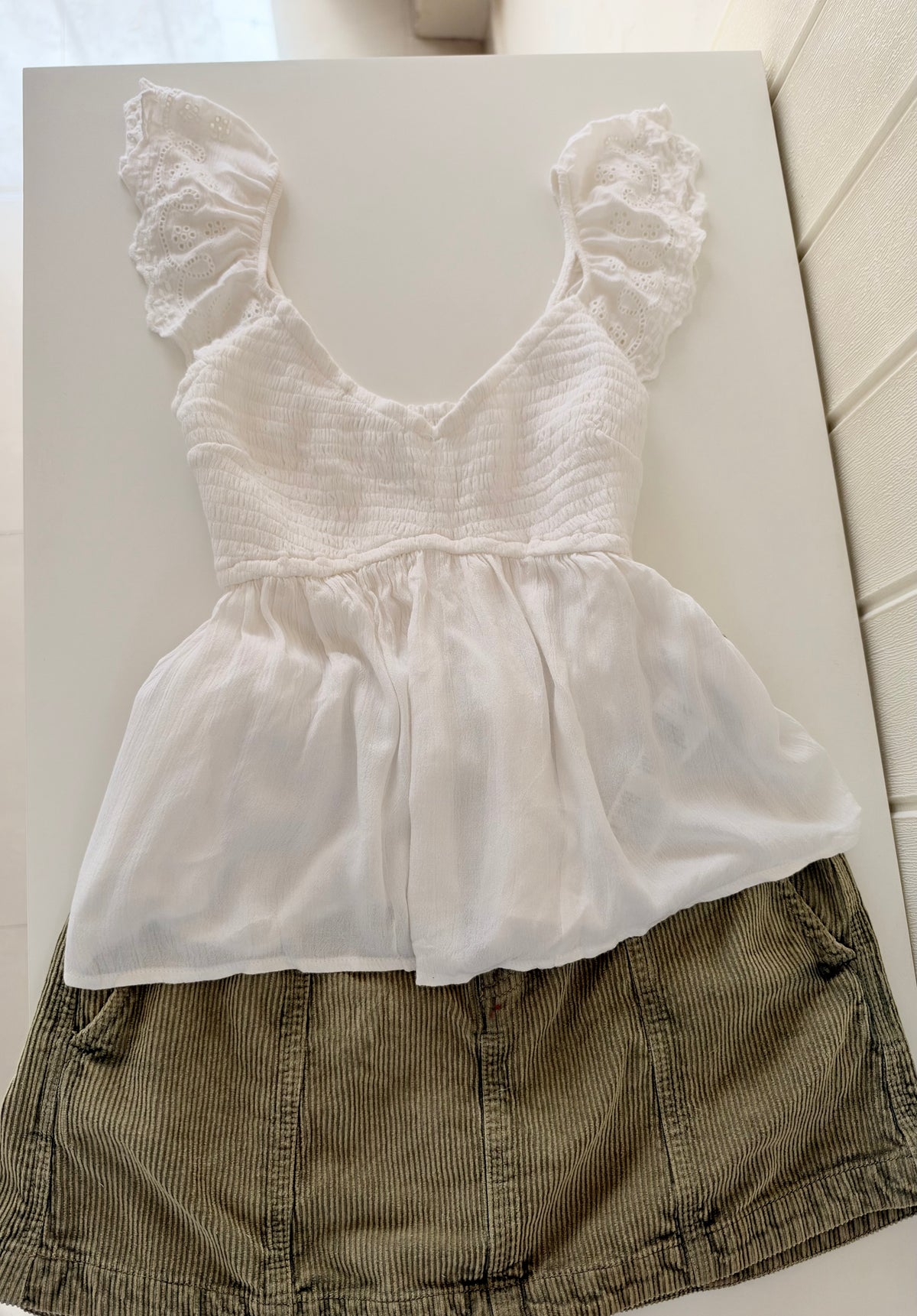 Hollister ruched top