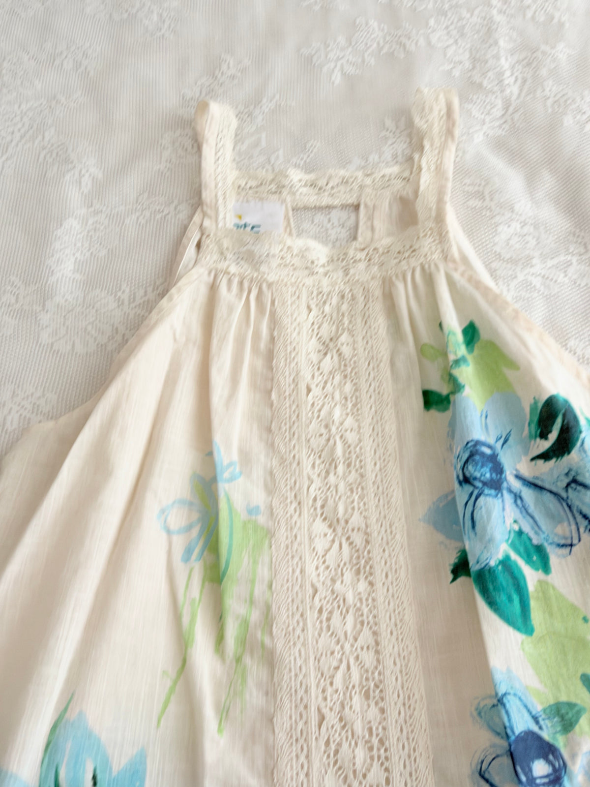 Blue floral top