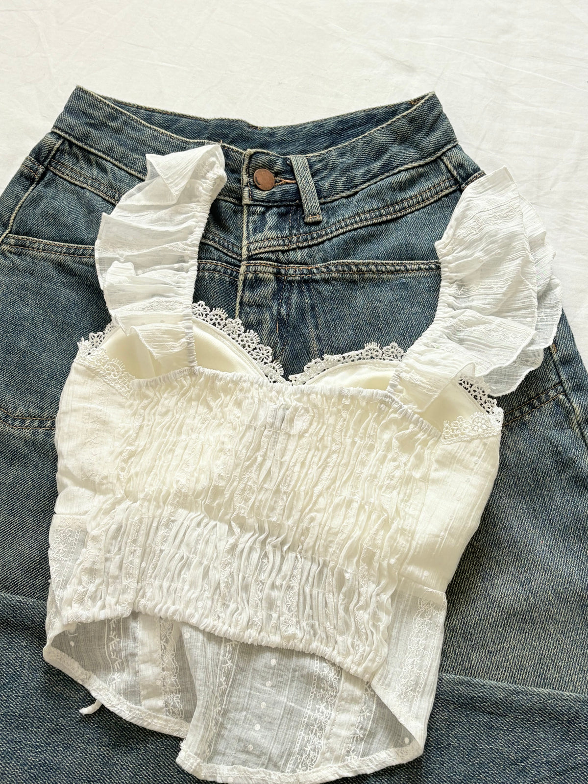 Daisy top