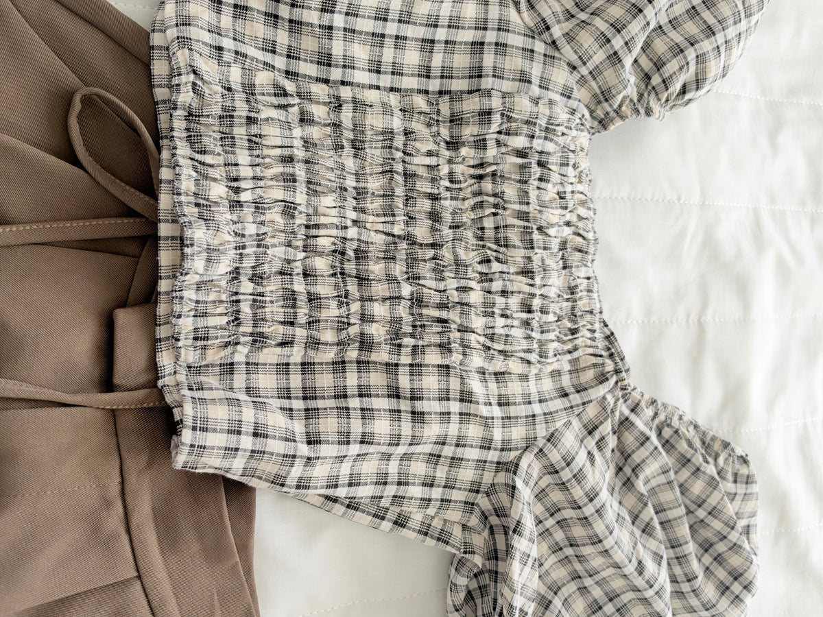B/w plaid top